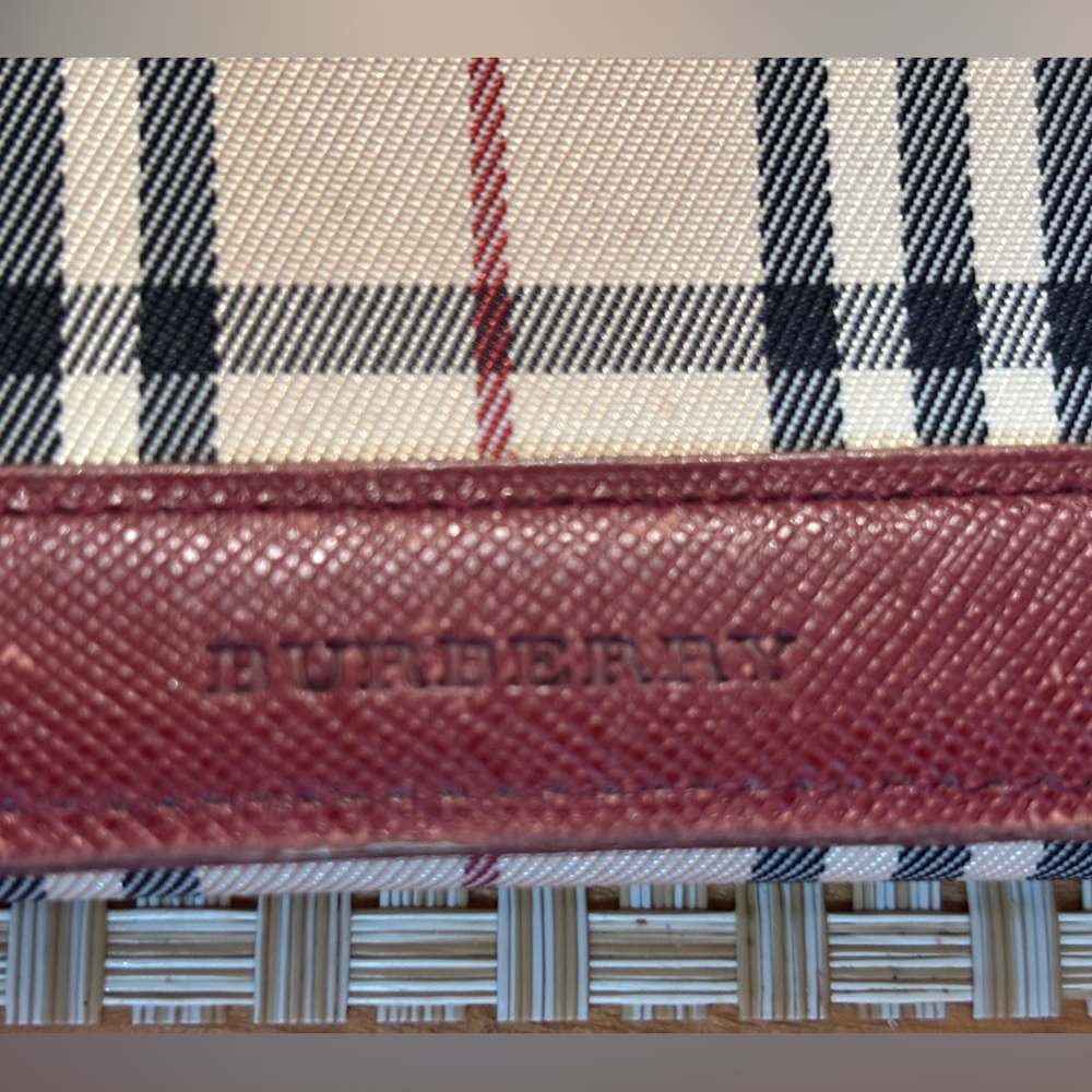 Burberry UNISEX Beige Nova Check Canvas Card Holder with Leather Trim - Picture 5 of 5